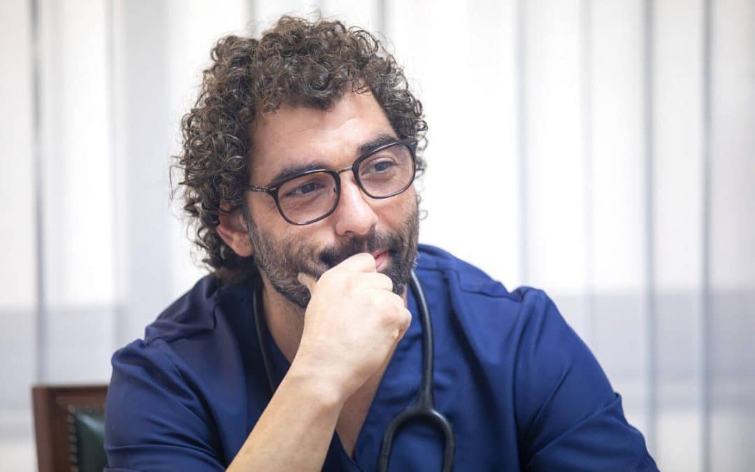 El diagnóstico médico ante un problema capilar, cirugía capilar en Valencia con Clínica Devesa